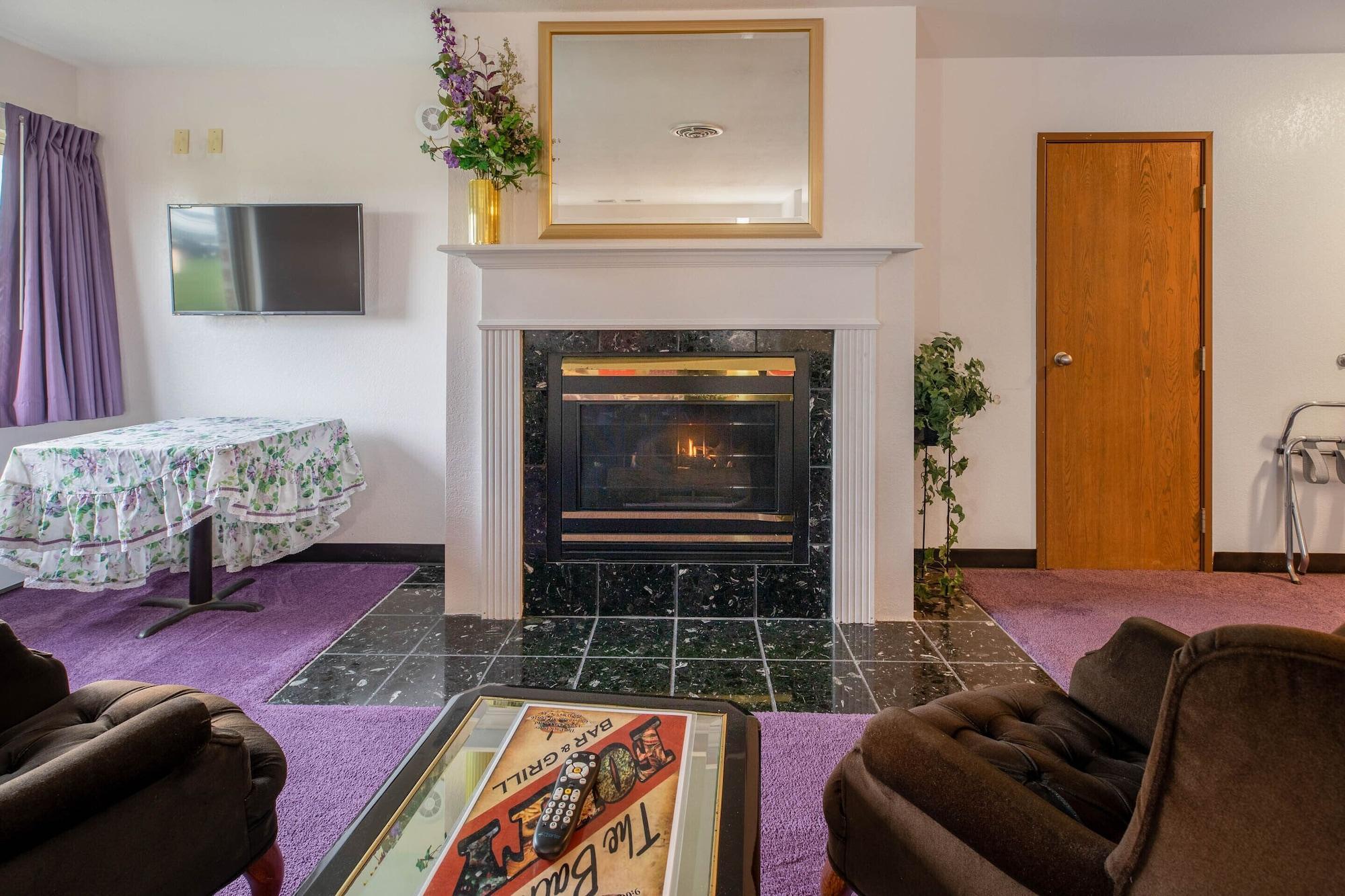 Oyo Hotel Chesaning Route 52 & Hwy 57 Esterno foto