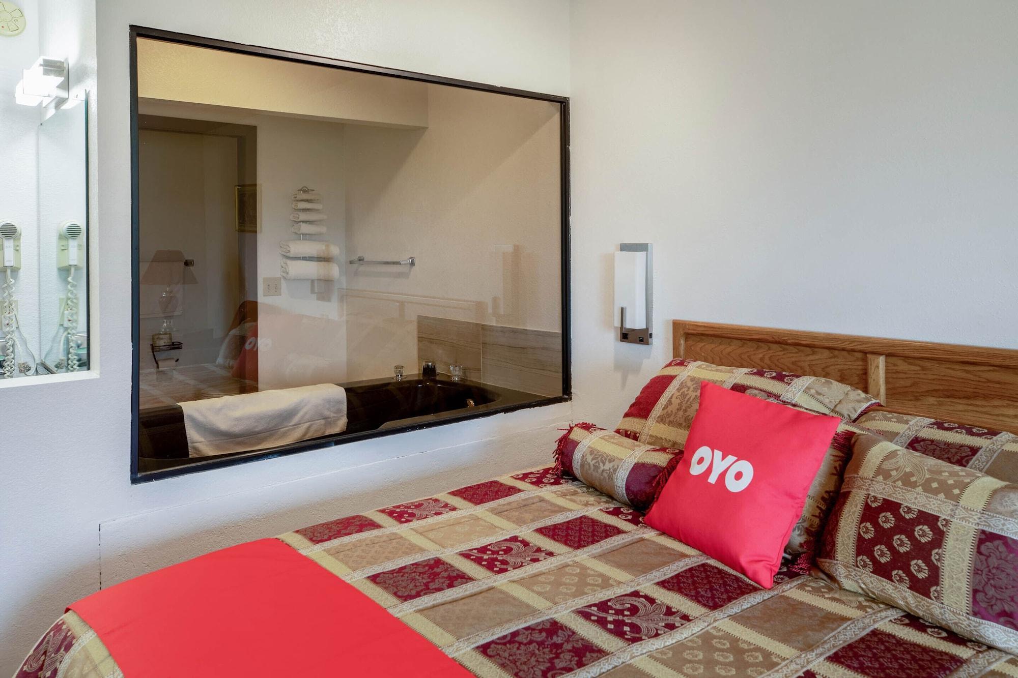 Oyo Hotel Chesaning Route 52 & Hwy 57 Esterno foto