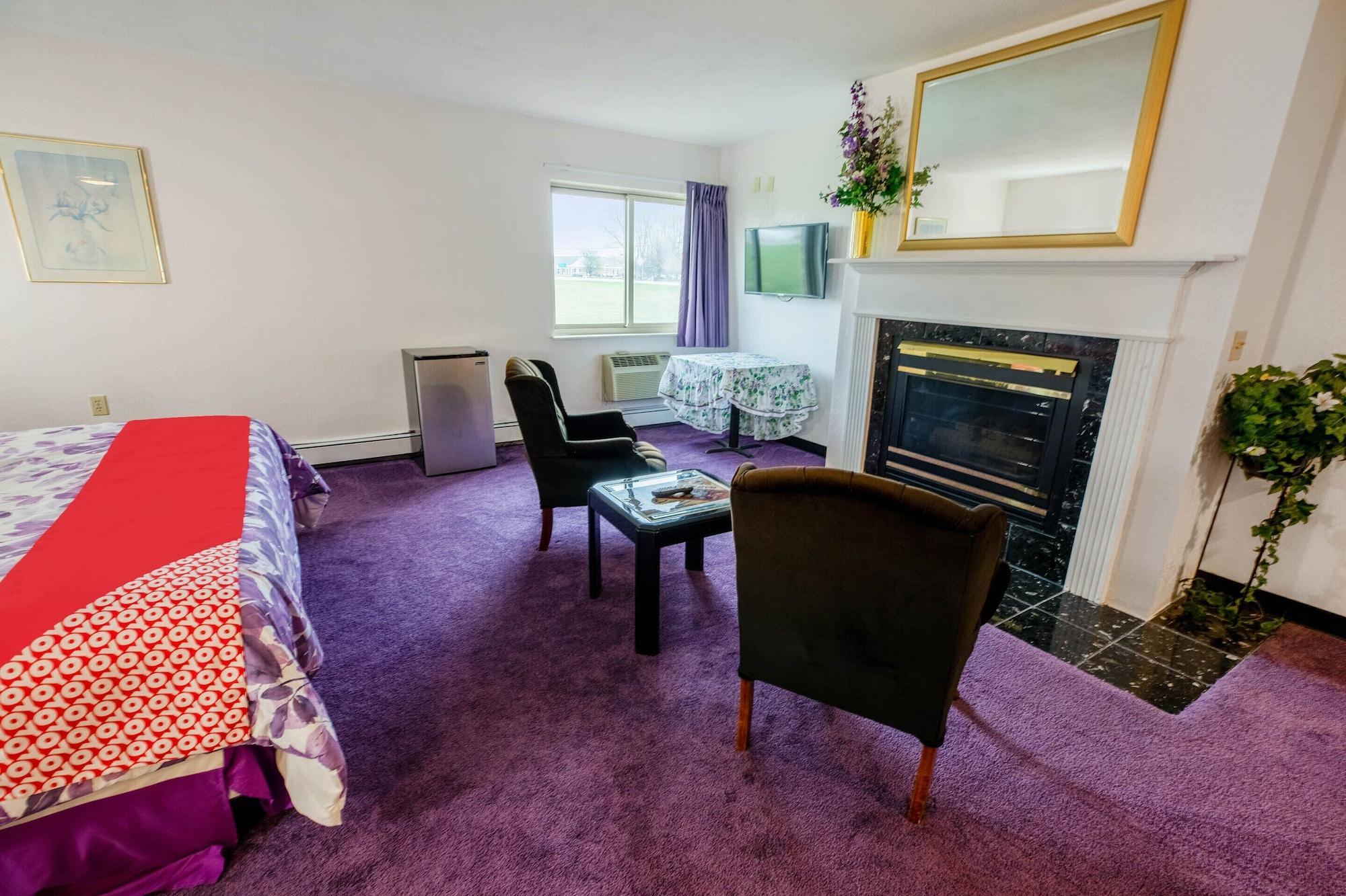 Oyo Hotel Chesaning Route 52 & Hwy 57 Esterno foto