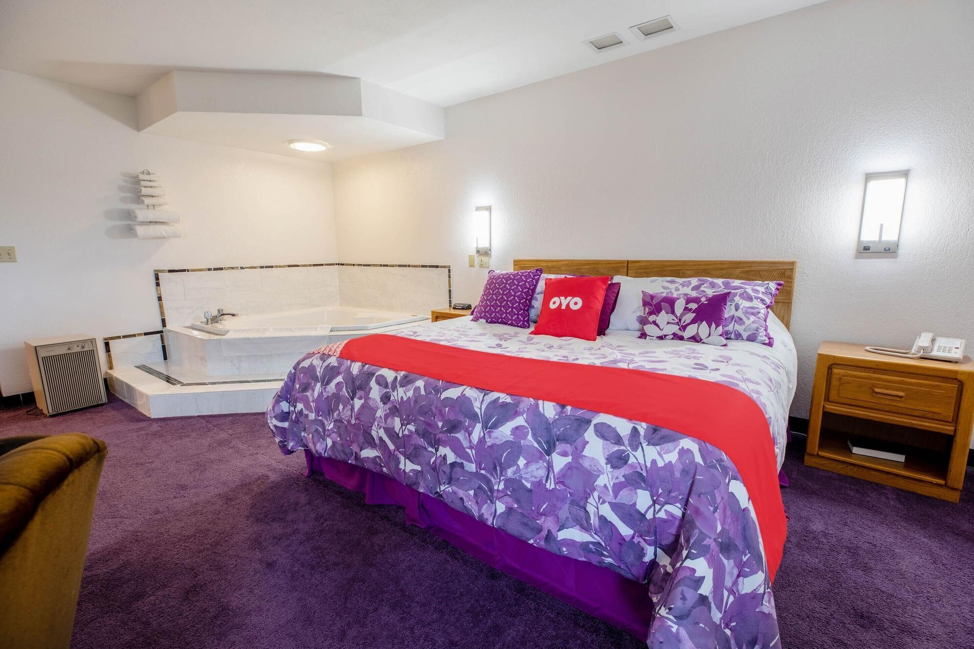 Oyo Hotel Chesaning Route 52 & Hwy 57 Esterno foto
